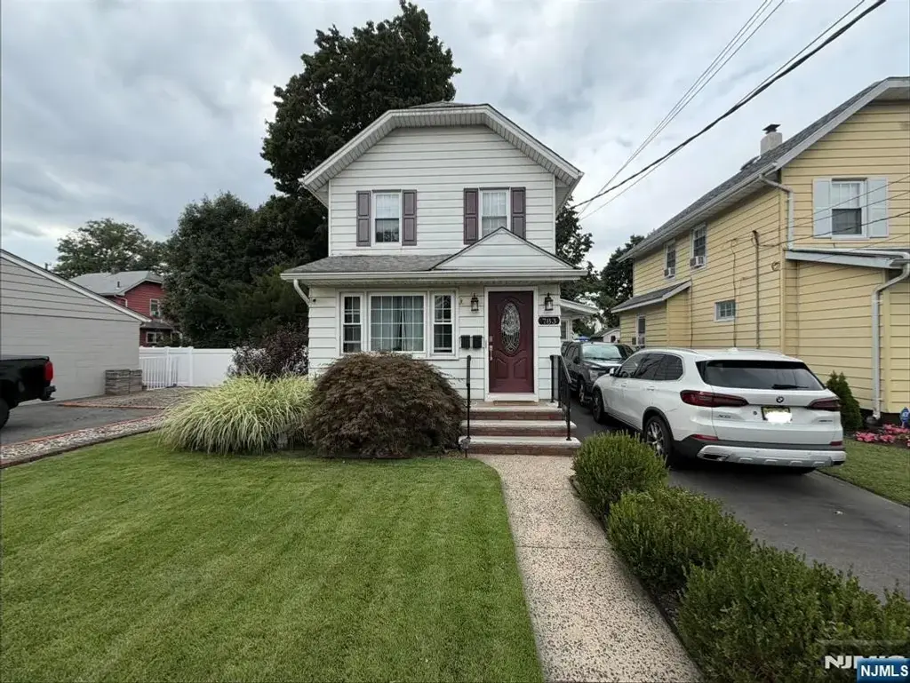 783 5th 2, Lyndhurst