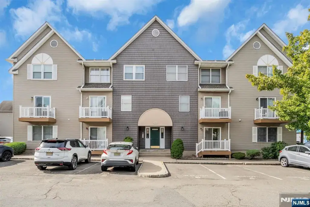 472 Forest Street 204, Kearny