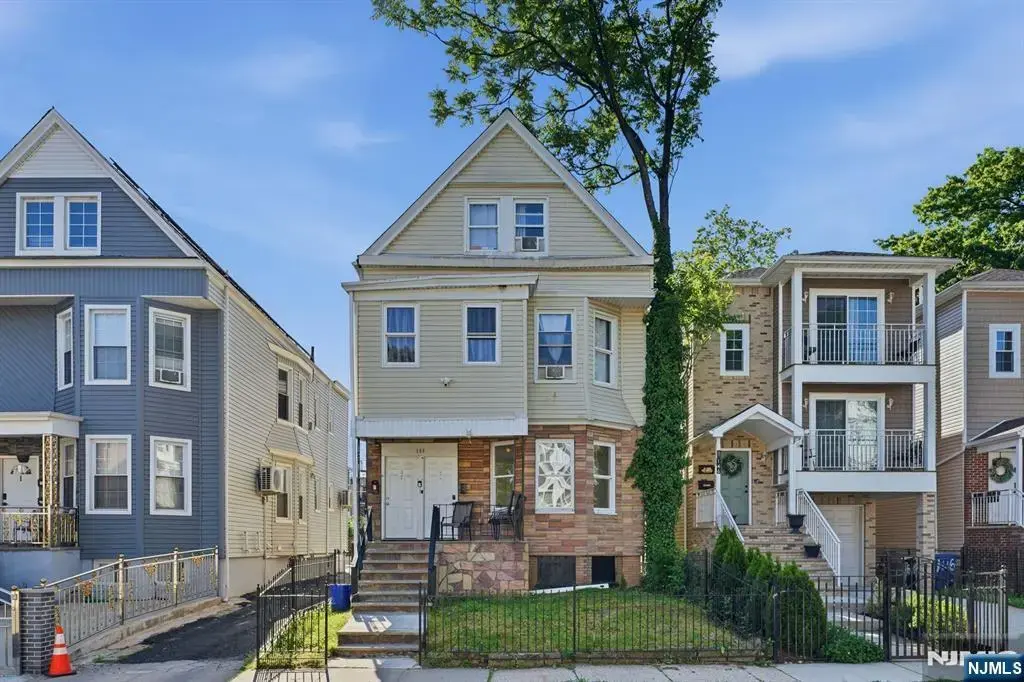 148 N 15th Street, East Orange