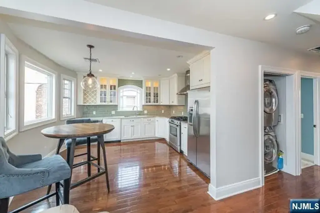 502 Franklin, Nutley