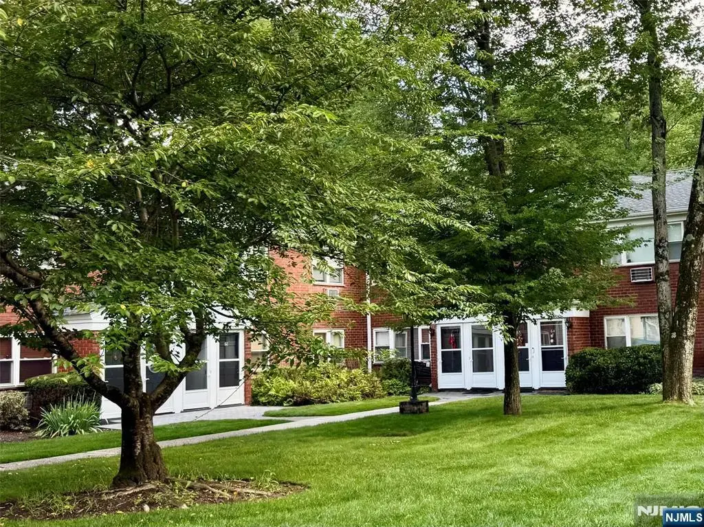 62 Regency, Ramsey