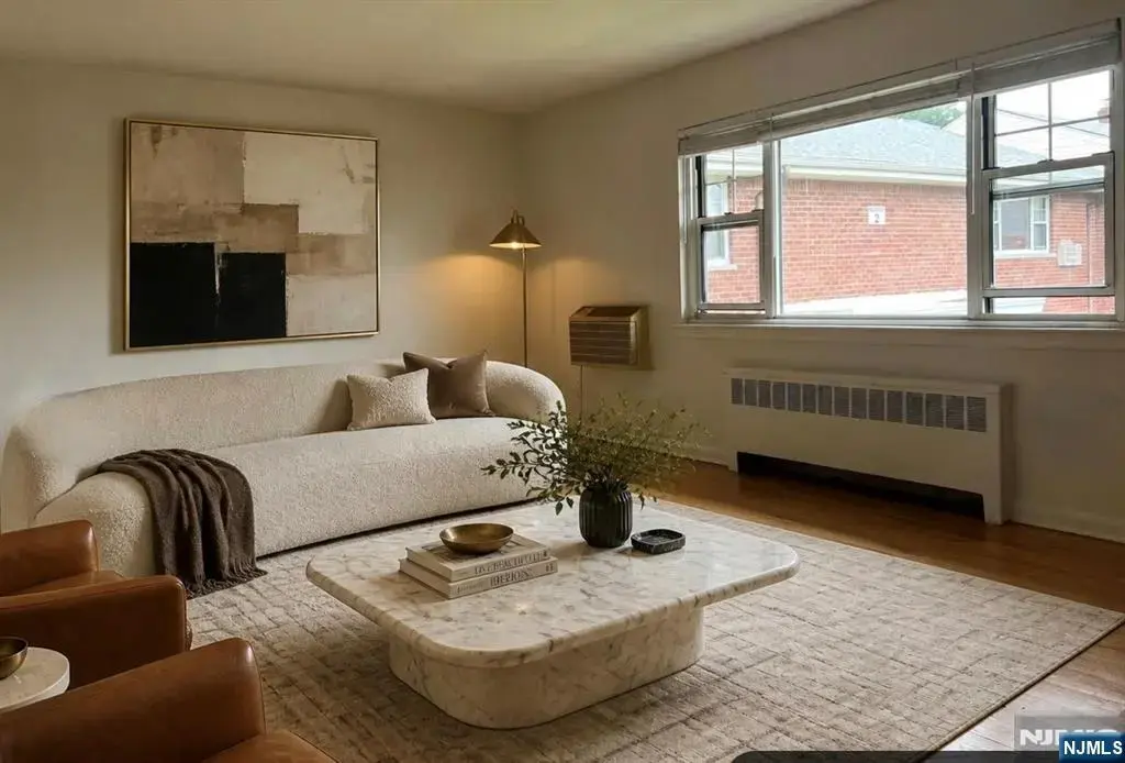 241 Passaic 9b, Rochelle Park