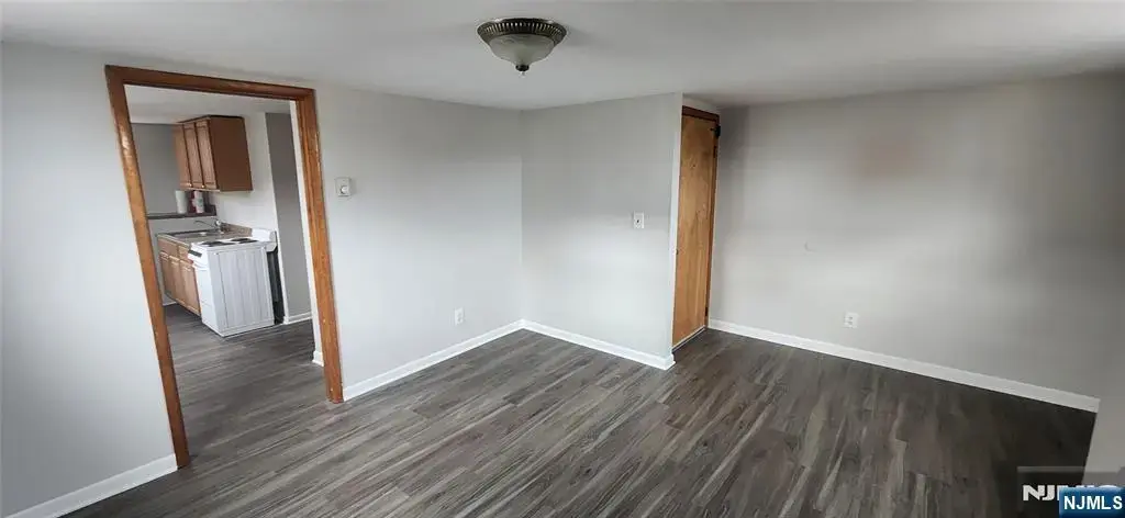 229-233 Park 10, East Rutherford