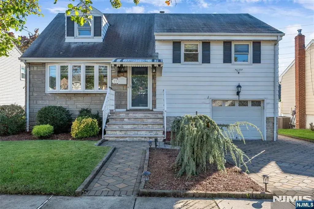 27 Bogle Avenue, North Arlington