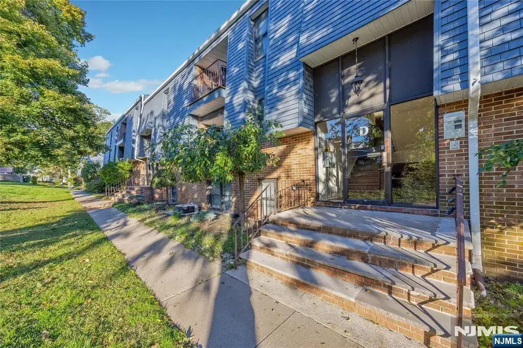 700 Schuyler D24, Kearny