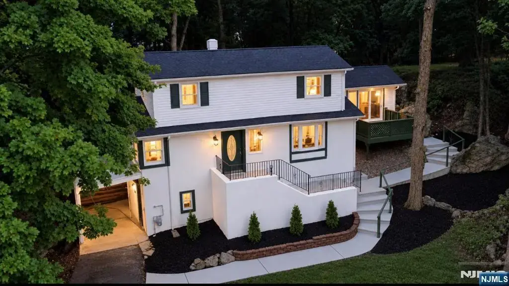20 Garbarino Avenue, Wanaque