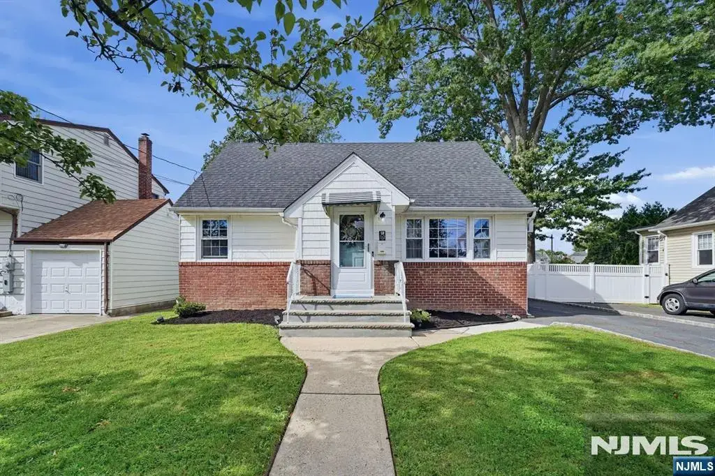 50 Elizabeth Avenue, Elmwood Park
