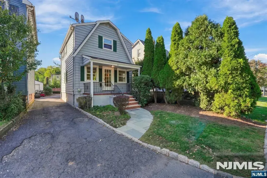 81 5th Street, Cresskill
