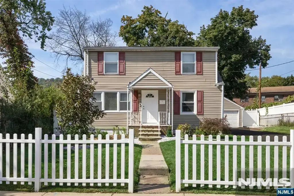 35 Colonial Avenue, Paterson