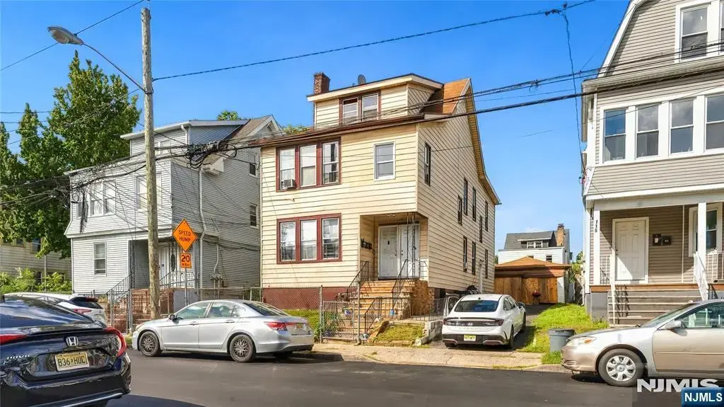 119 Isabella Avenue, Newark