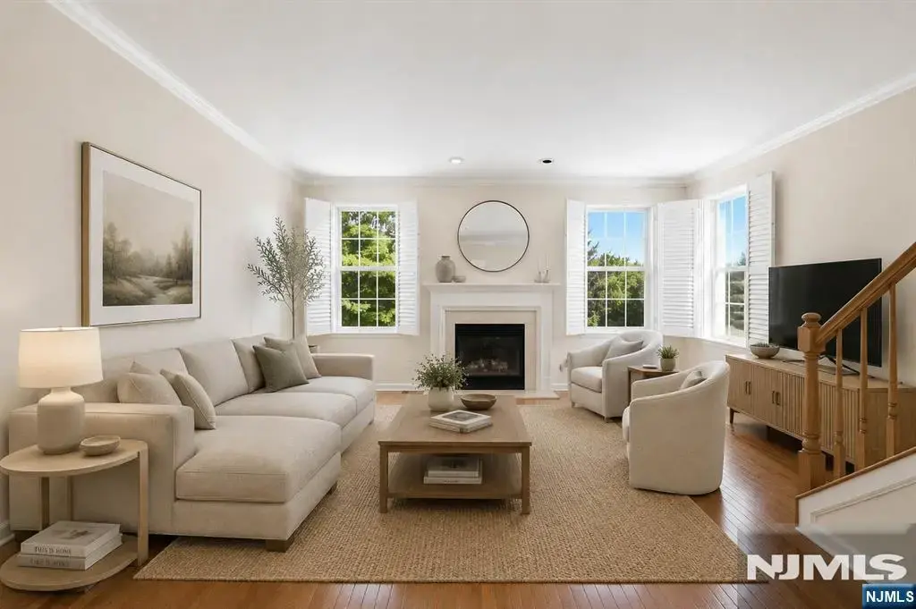 427 Hartford Drive 4028, Nutley