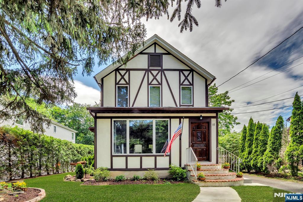 77 Myrtle Avenue, Allendale