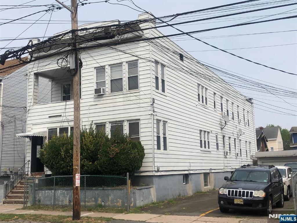 449 E 27th Street, Paterson