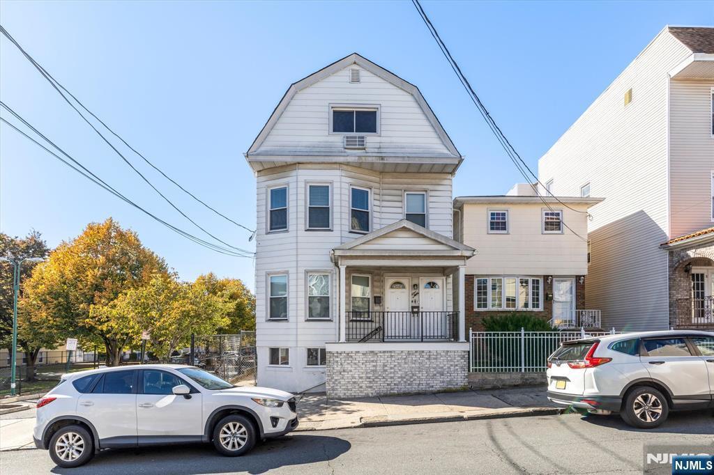 10 Devon Terrace, Kearny