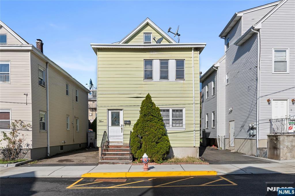 5 Edison Place, East Rutherford