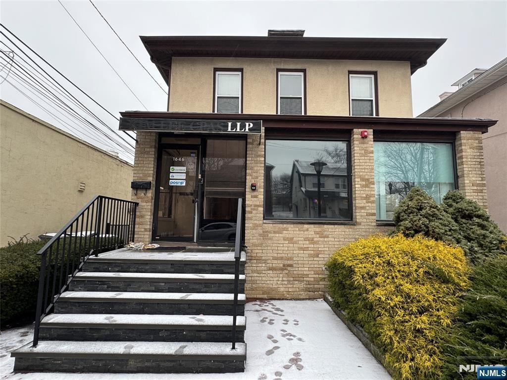 1646 Center Avenue 2, Fort Lee