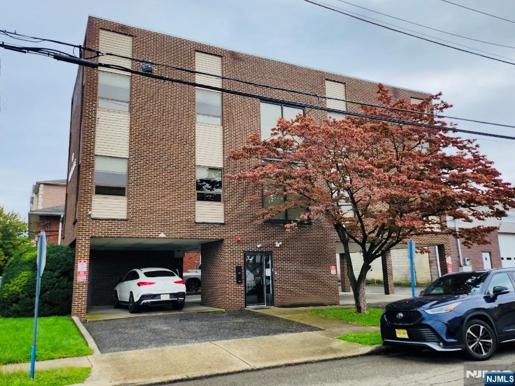 117 Central Avenue, Hackensack