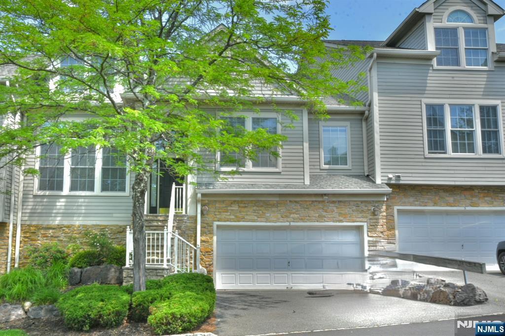 3 Skyview Drive, North Haledon