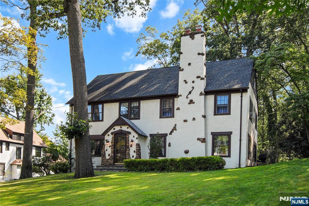 767-773 Ravine Road, Plainfield