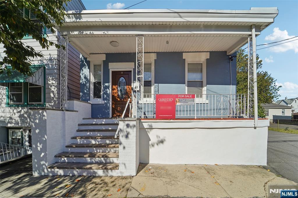 27-29 Naples Avenue, Belleville