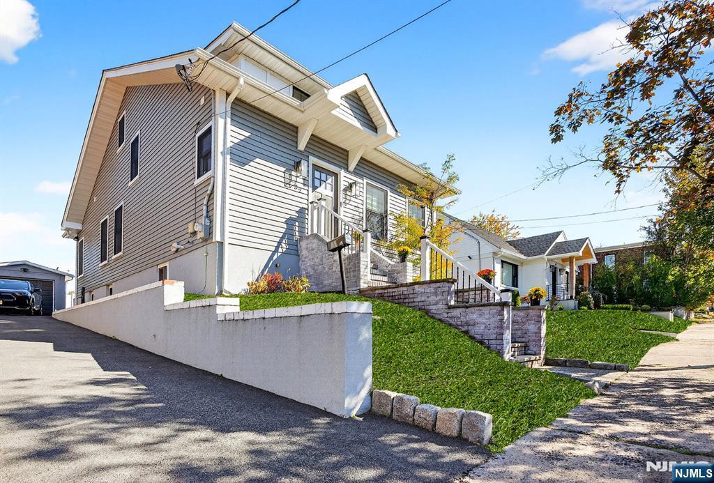 32 Wingra Avenue, Rutherford