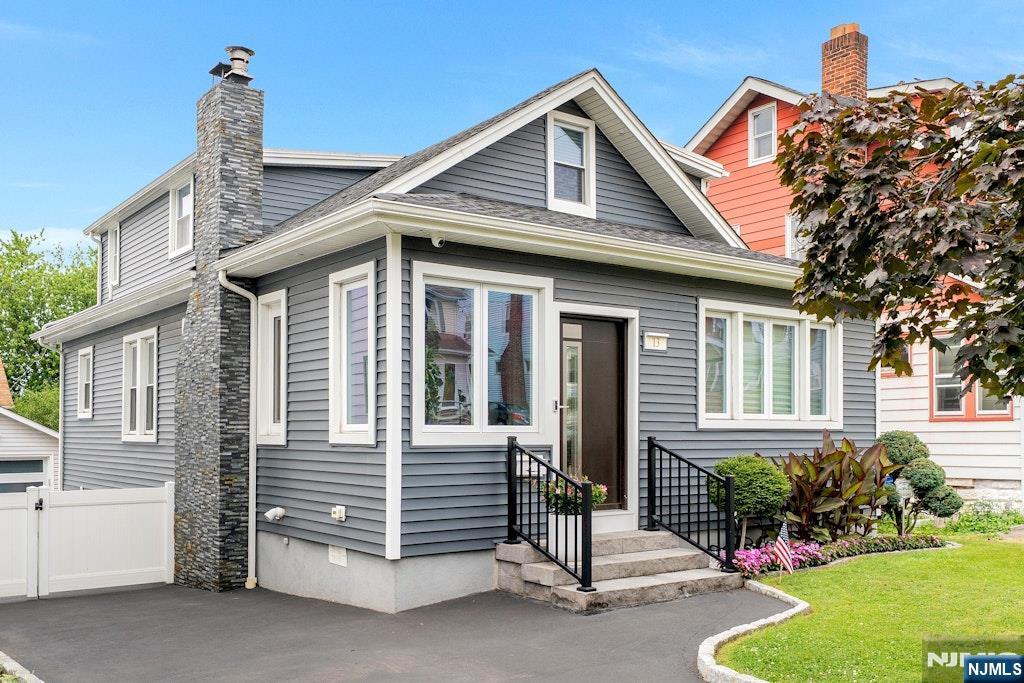 13 Newell Place, North Arlington