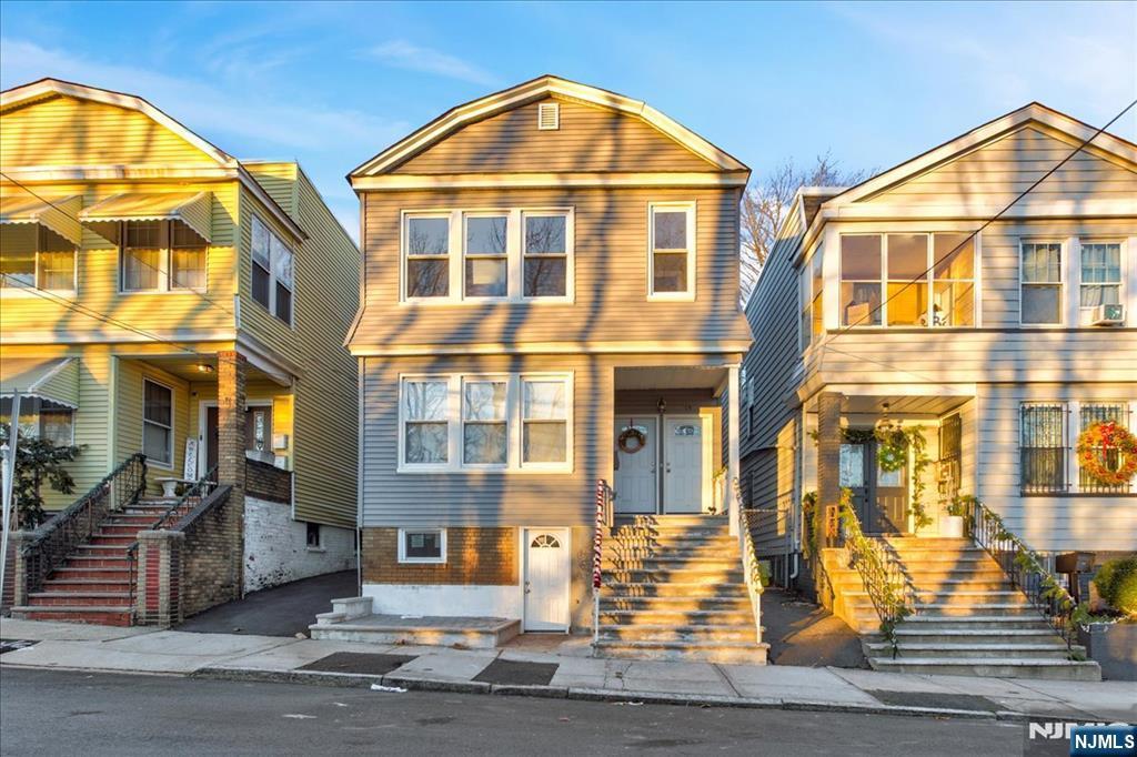 15 Fessenden 1, Newark