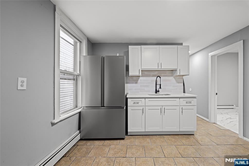 69 Graham 2, Paterson