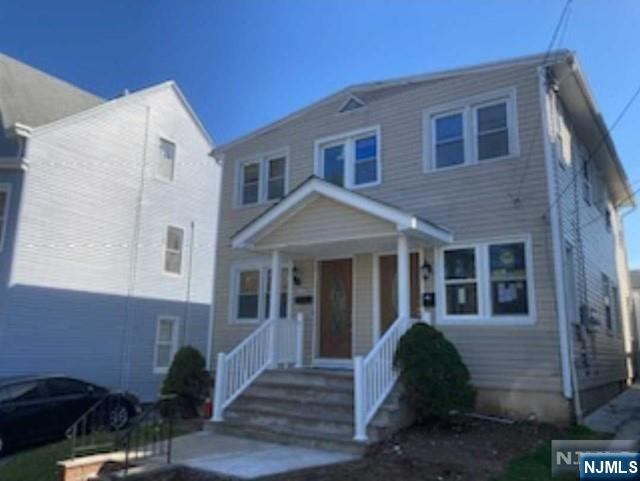 117-119 W 2nd, Clifton