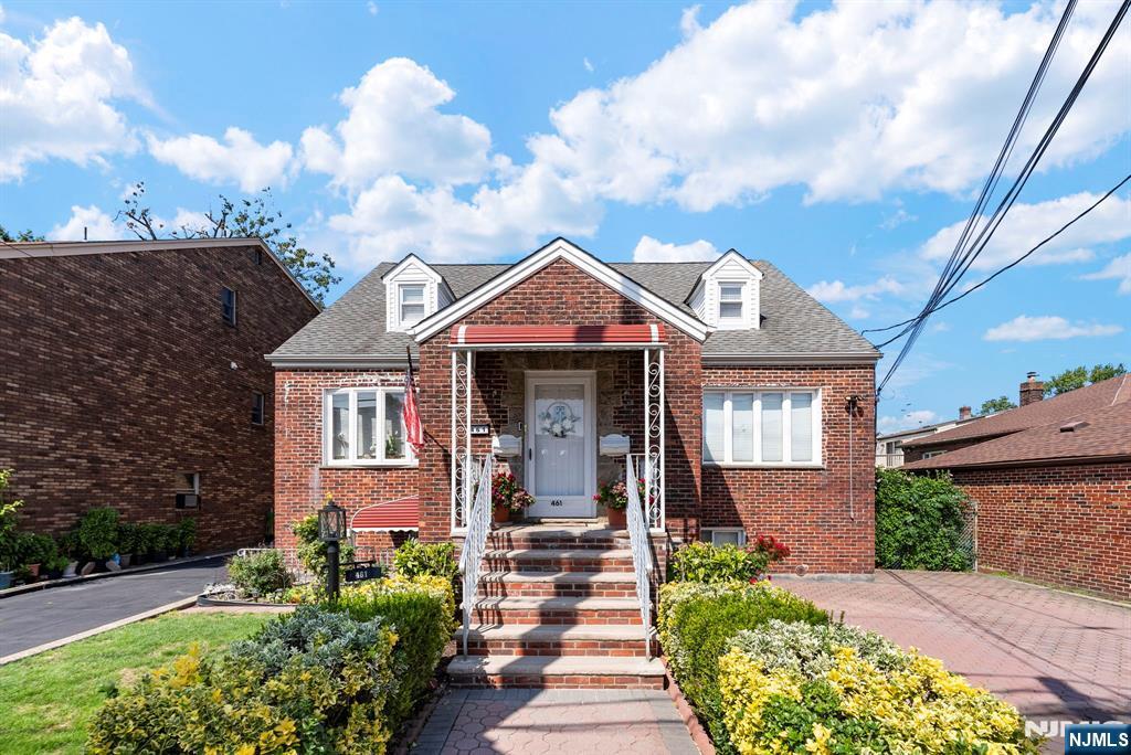 461 9th 2nd Floor, Fairview