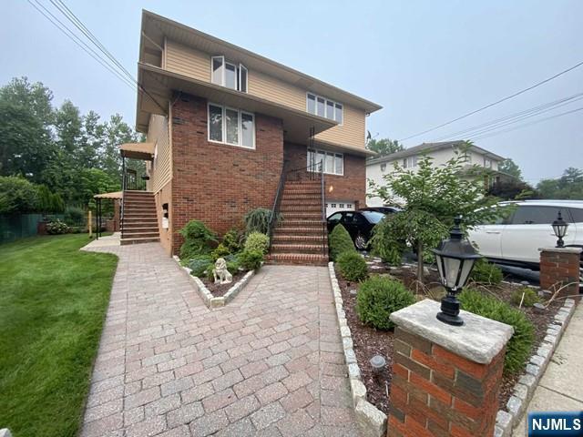 60 Maiden 2, Little Ferry