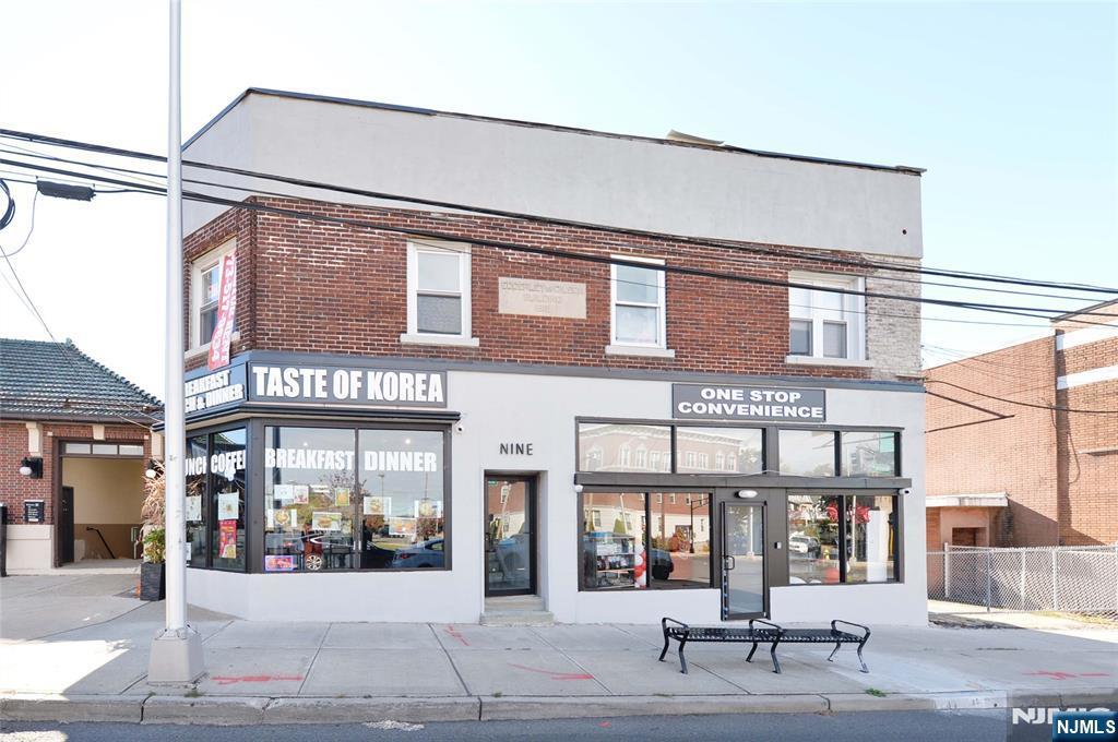 7 Watsessing 2r, Bloomfield