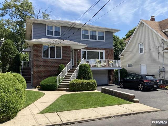 2430 6th 2nd Fl, Fort Lee