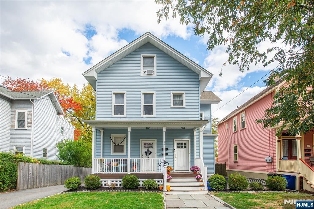 19 Saint Lukes 1, Montclair