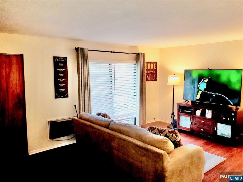 710 Mill H1, Belleville