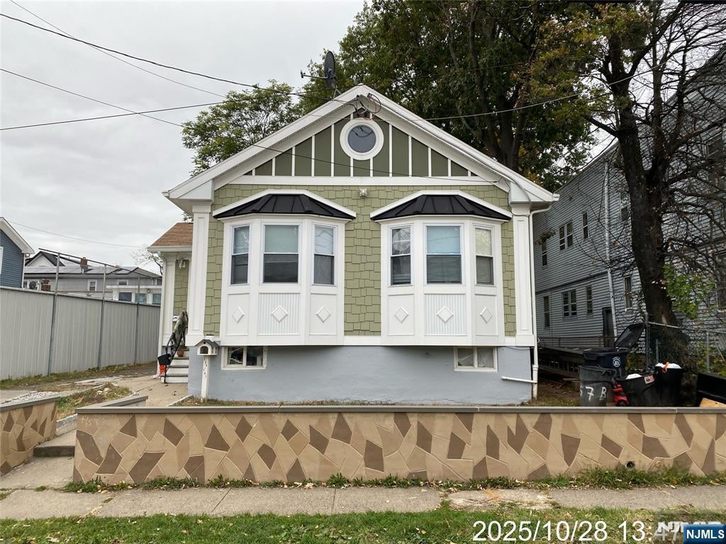 139-141 Western, Irvington