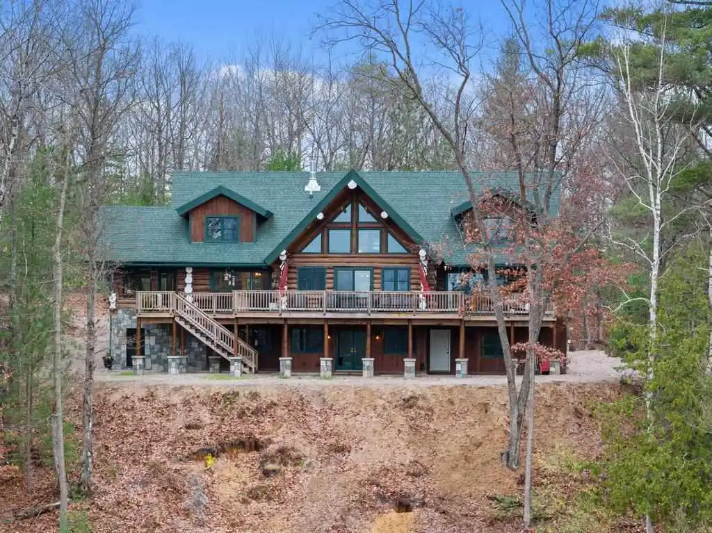 6275 Cut Off Road, Afton