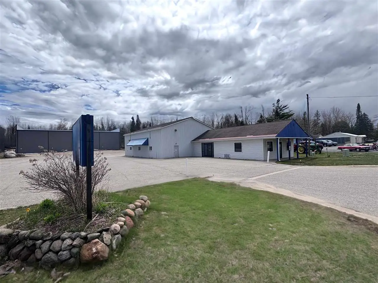 2356 N Us 31 Highway, Petoskey