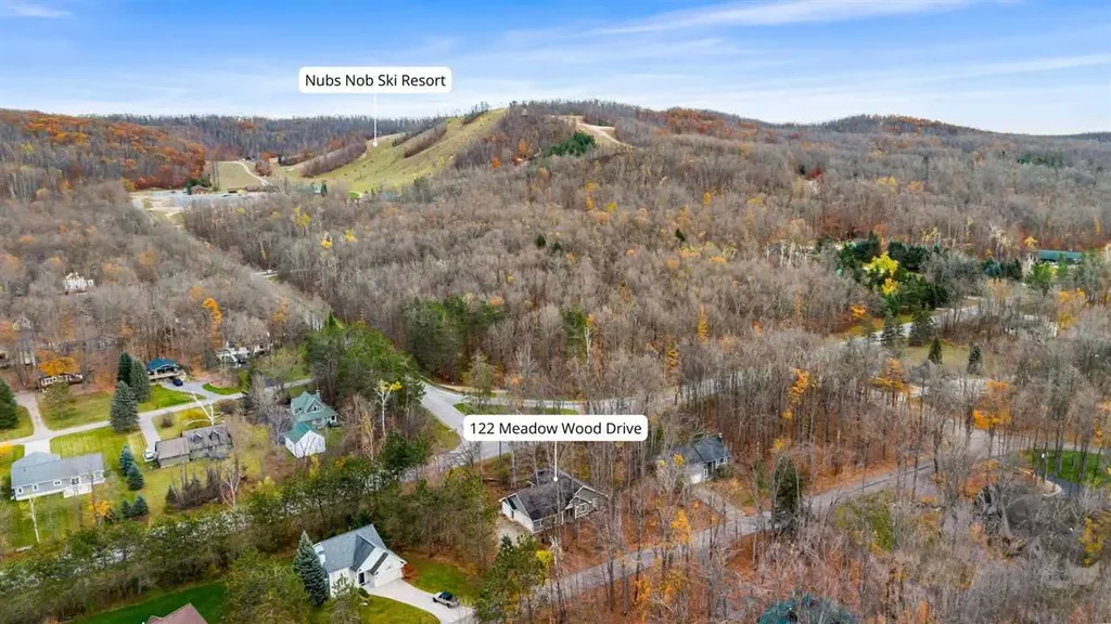 122 Meadow Wood Drive, Harbor Springs