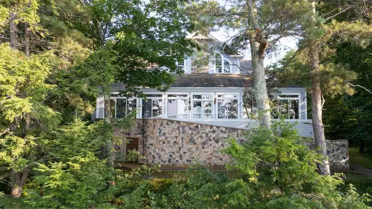 26625 Chipmunk Trail, Beaver Island