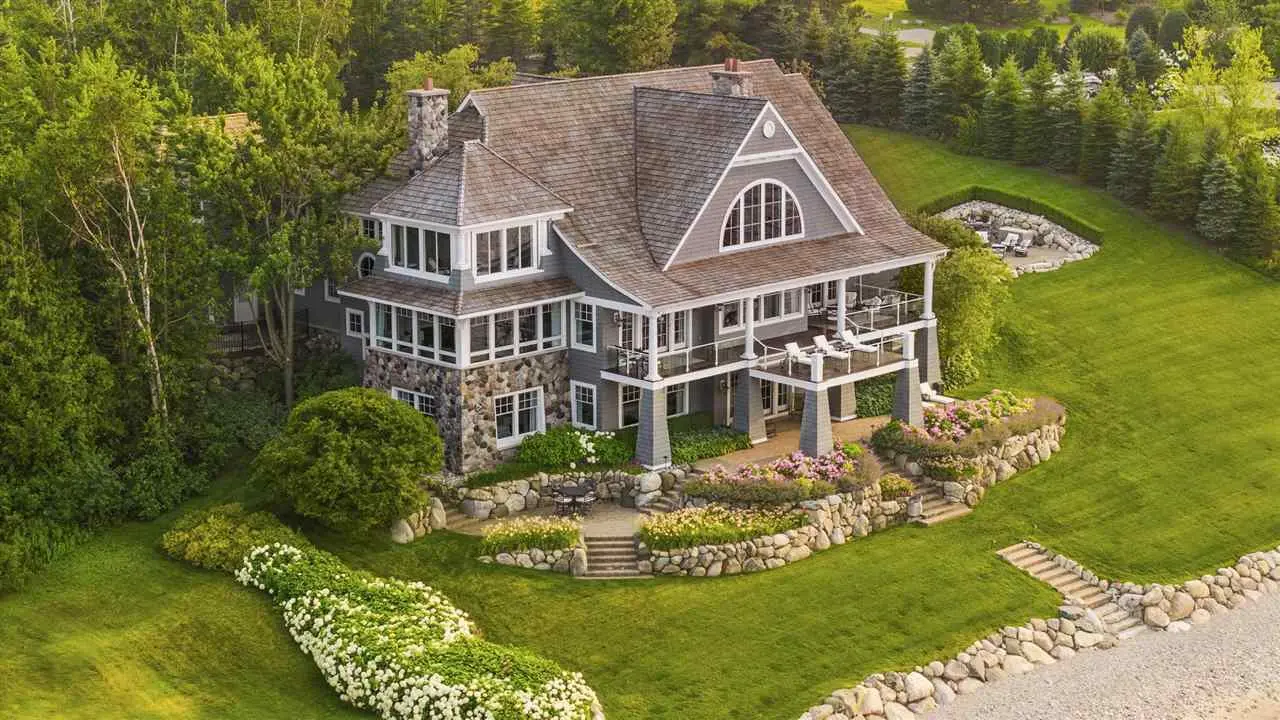 6194 Bay Ridge Drive, Bay Harbor