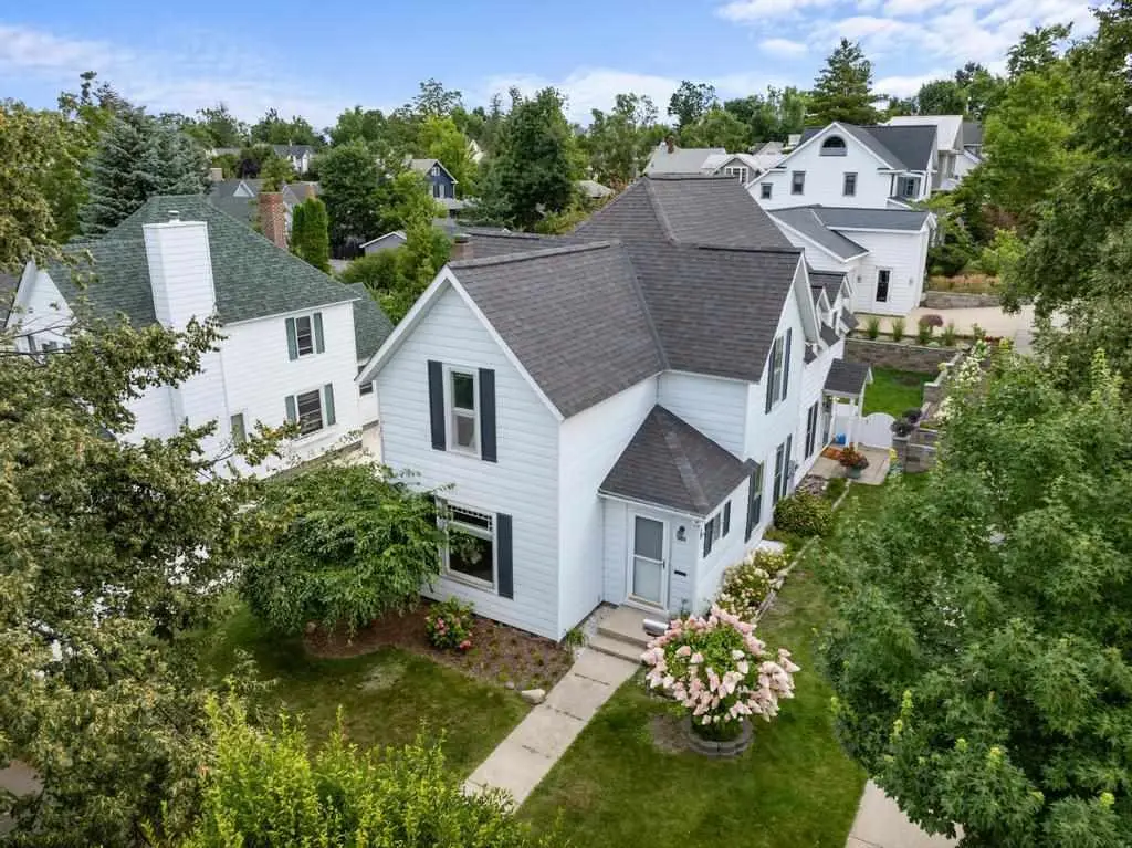 623 Harvey Street, Petoskey