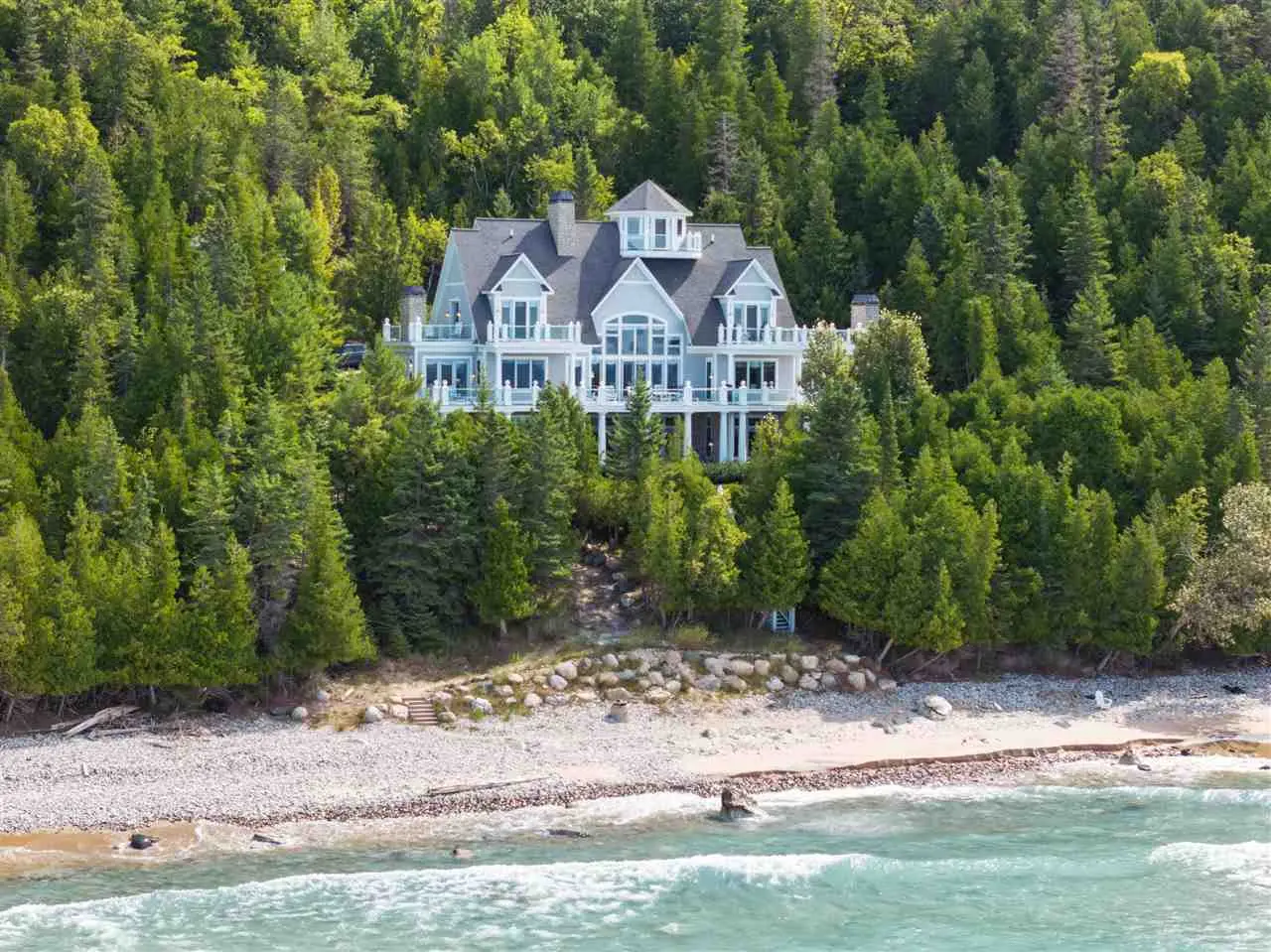 3303 S Lake Shore Drive, Harbor Springs