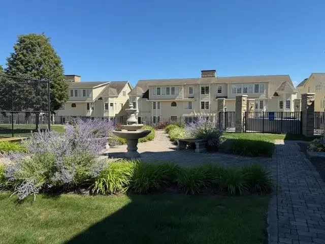 704 N Dockside Circle C5, Suttons Bay