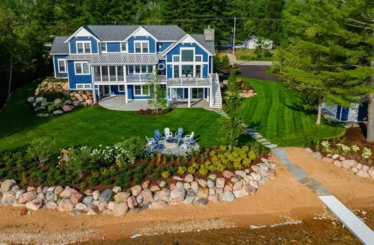 2370 S M66, East Jordan