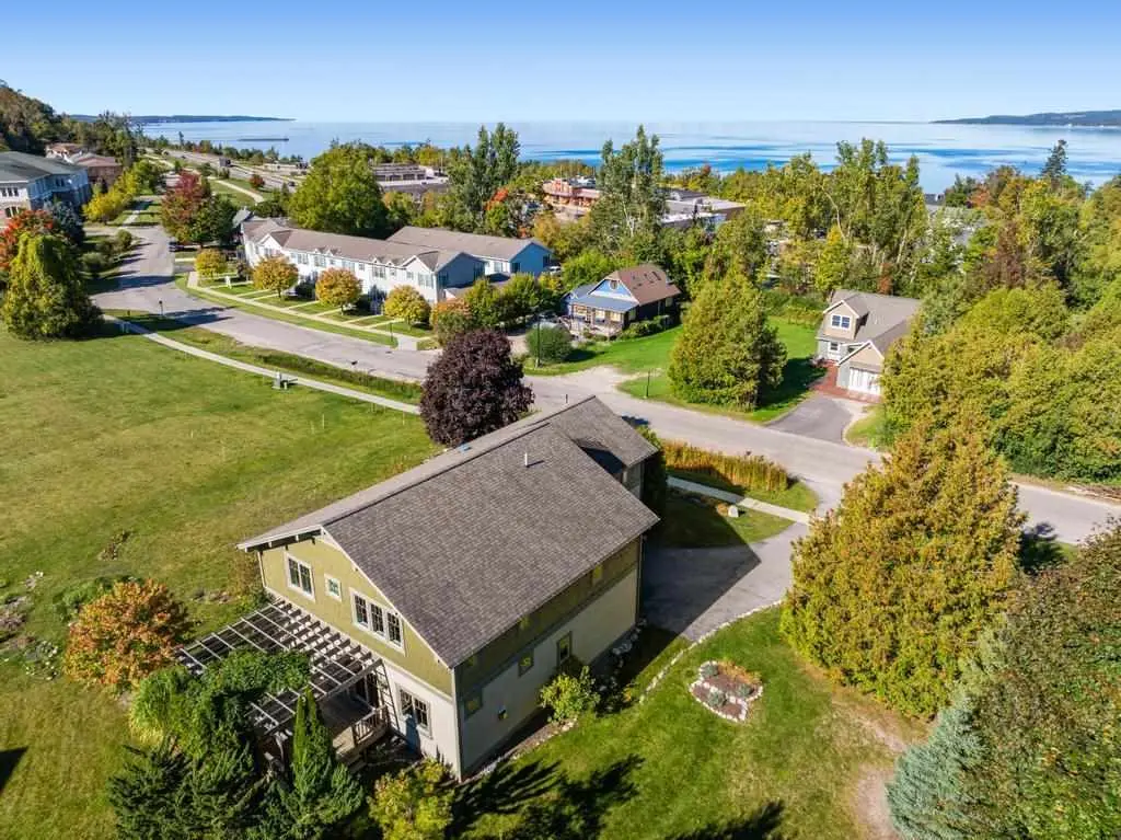 920 & 924 Arlington Avenue, Petoskey