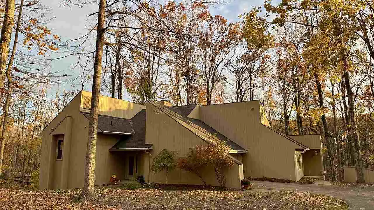 1871 Cherry Hill Court, Harbor Springs