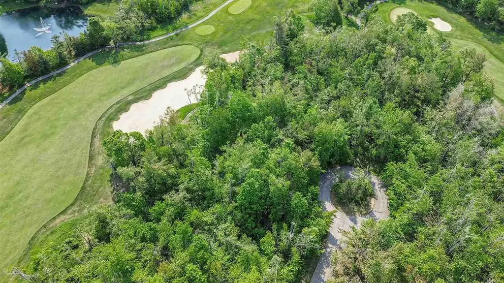 4121 East Ridge Court, Harbor Springs