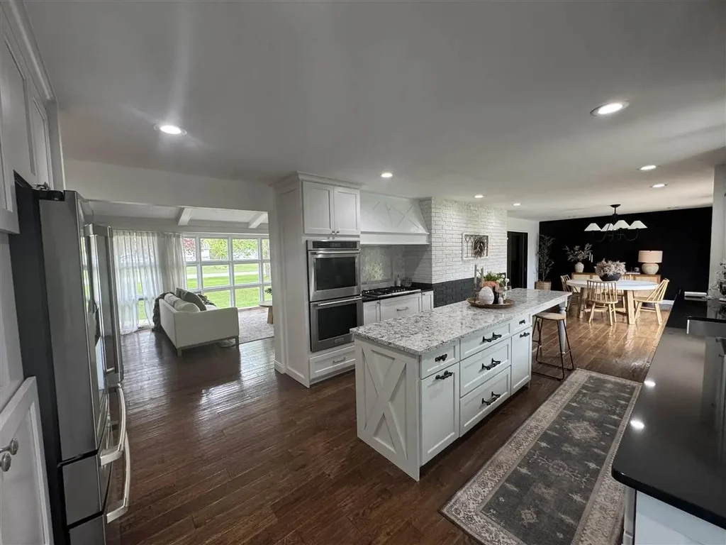 385 S Estates Drive, Gaylord