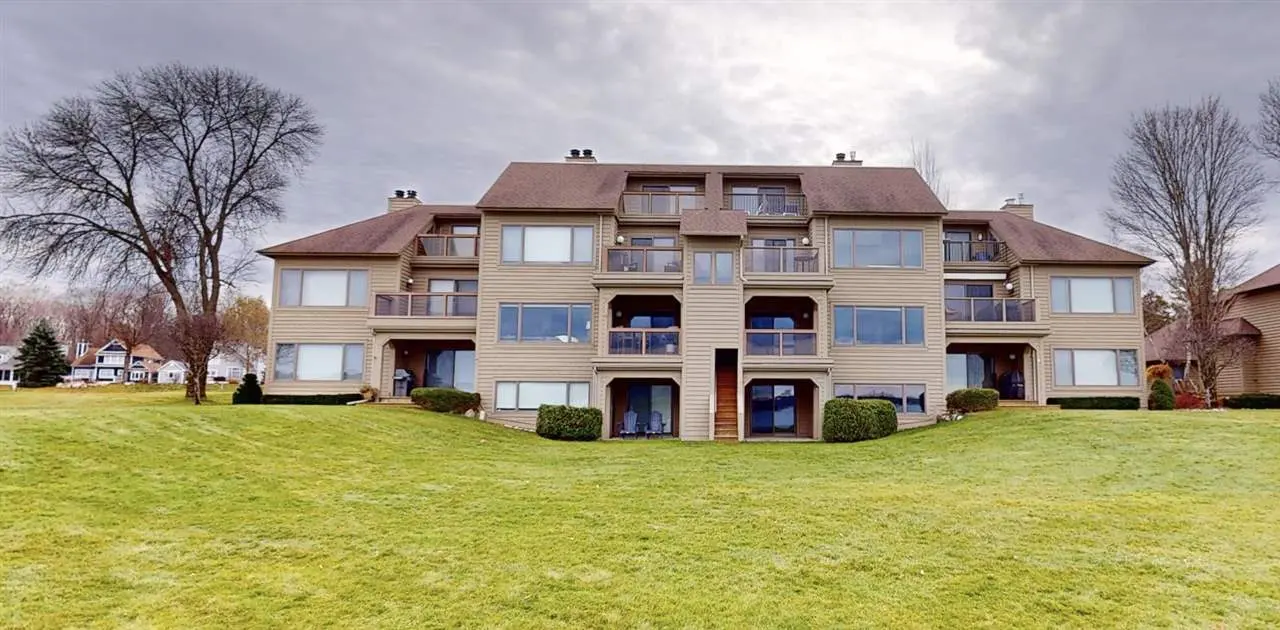 700 Front St Unit #73, Boyne City